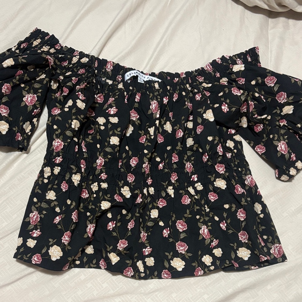 Off-Shoulder Floral Blouse in Black with Pink & Cream Roses